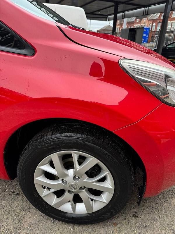 Used Nissan Note Acenta 80 HP (58 kW) 2015 Red Hatchback