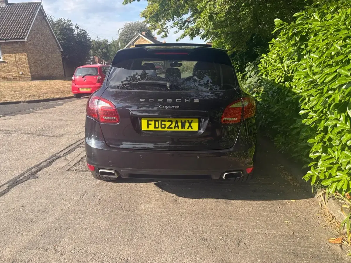 Used Porsche Cayenne Diesel 2012 Black SUV