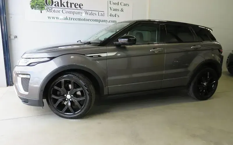 Used Land Rover Range Rover evoque Autobiography 241 HP (177 kW) 2017 Hatchback