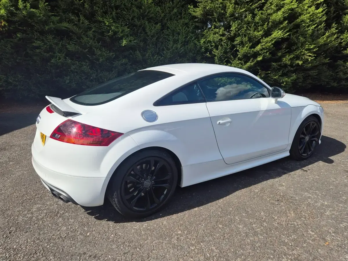Used Audi TTS Sport 272 HP (200 kW) 2012 White Coupe