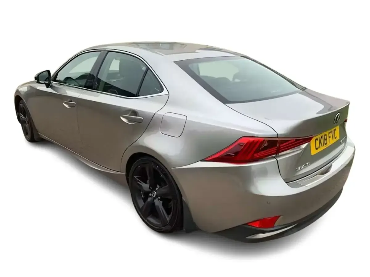 Used Lexus IS300h Sport Line 223 HP (164 kW) 2018 Silver Sedan