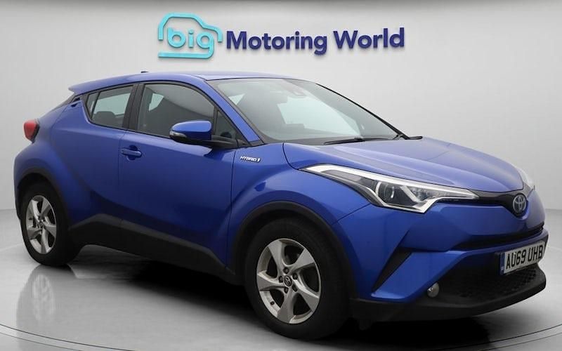 Used 2019 Toyota C-HR SUV | £14,600 (Good price) - Image 1/4