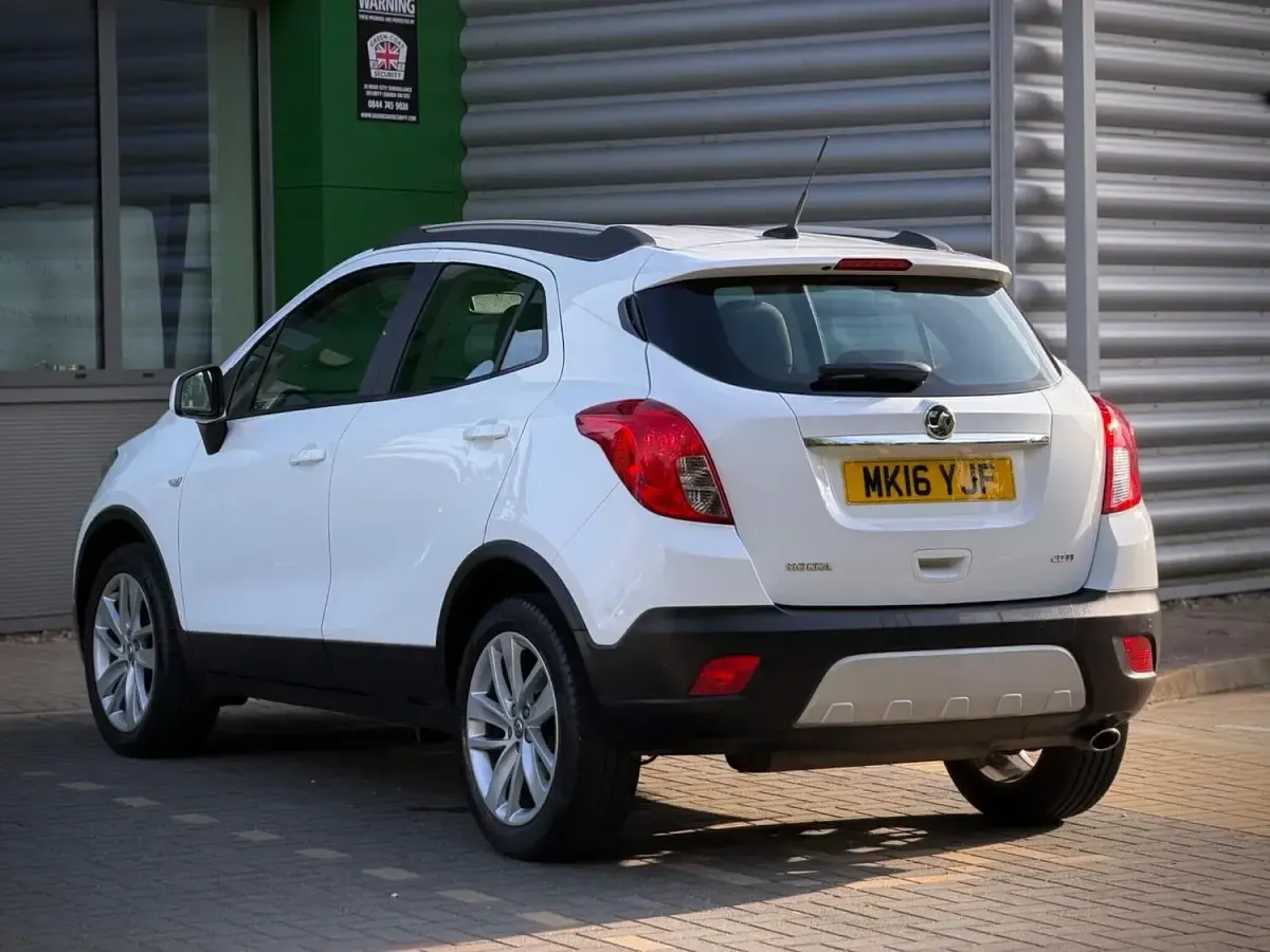 Used Vauxhall Mokka S 2016 White SUV