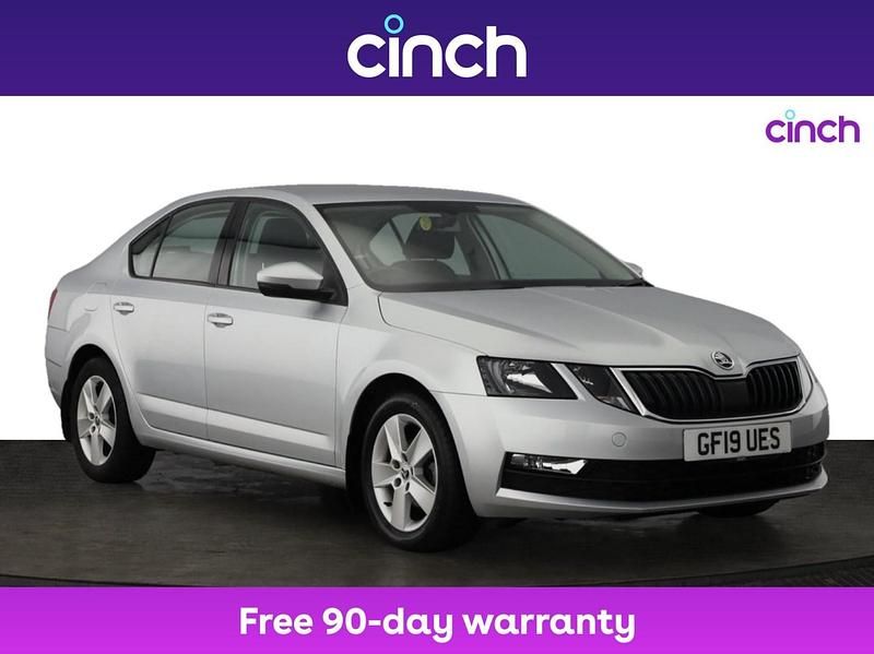 Silver Used 2019 Skoda Octavia SE Hatchback | £14,199 (Good price) - Image 1/3