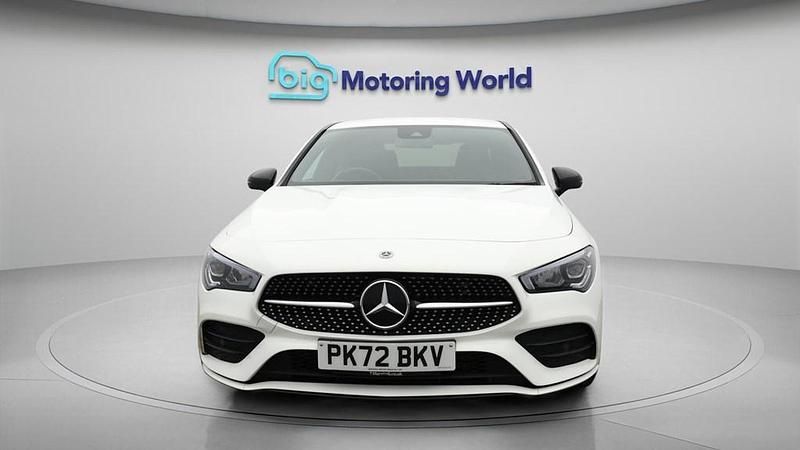 Used Mercedes CLA180 Executive 136 HP (100 kW) 2022 White Sedan