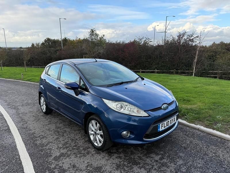 Blue Used 2010 Ford Fiesta Zetec Hatchback | £2,395 (Good price) - Image 1/4