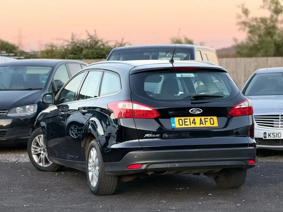 Used Ford Focus Titanium 115 HP (84 kW) 2014 Black Estate