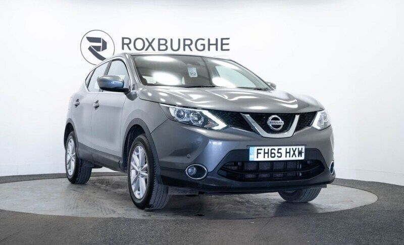 Grey Used 2015 Nissan Qashqai Acenta SUV | £5,750 (Fair price) - Image 1/4