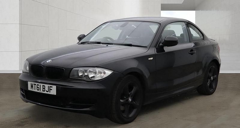 Used BMW 120 Coupé 2011 Black Coupe