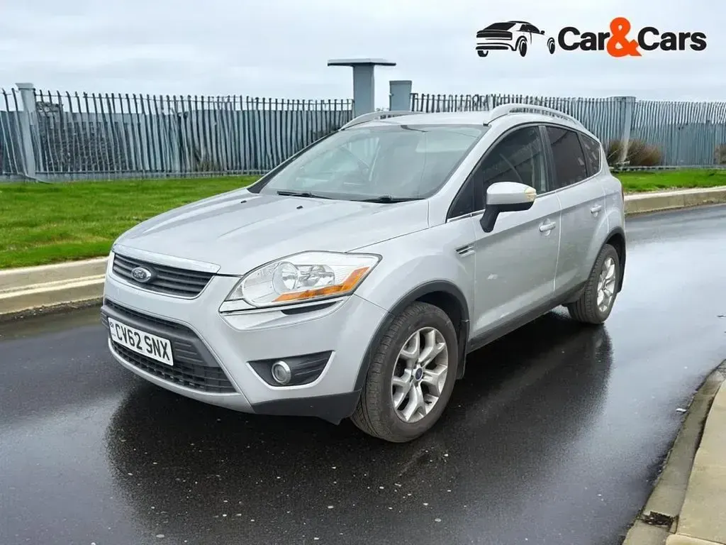 Used Ford Kuga Zetec 140 HP (102 kW) 2012 Silver SUV