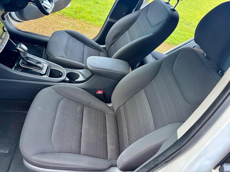 Used Hyundai Ioniq SE 141 HP (103 kW) 2018 Silver Hatchback