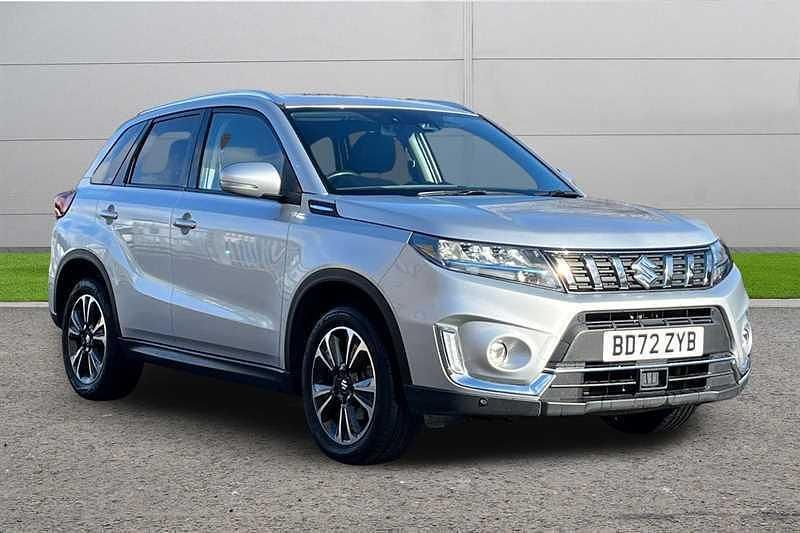 Used Suzuki Vitara SZ5 116 HP (85 kW) 2022 Silky silver SUV