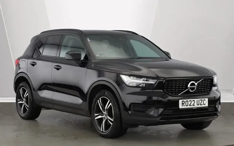 Used Volvo XC40 R-Design 163 HP (119 kW) 2021 SUV