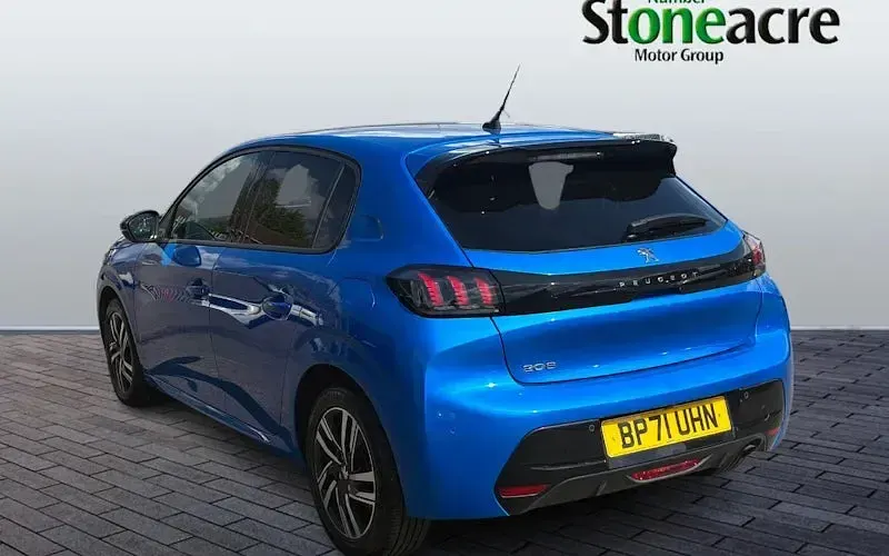 Used Peugeot 208 Allure Premium 102 HP (75 kW) 2022 Blue Hatchback
