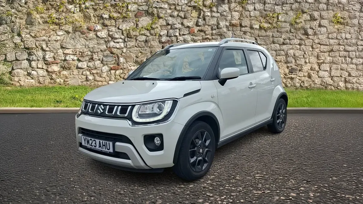 Used Suzuki Ignis SZ-T 83 HP (61 kW) 2023 White SUV