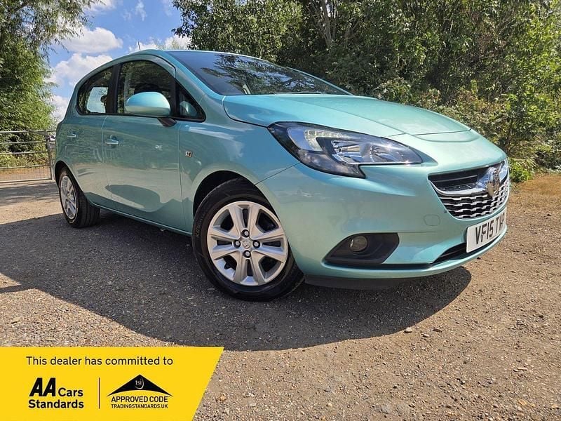 Green Used 2015 Vauxhall Corsa Design Edition Hatchback | £4,850 (Fair price) - Image 1/4