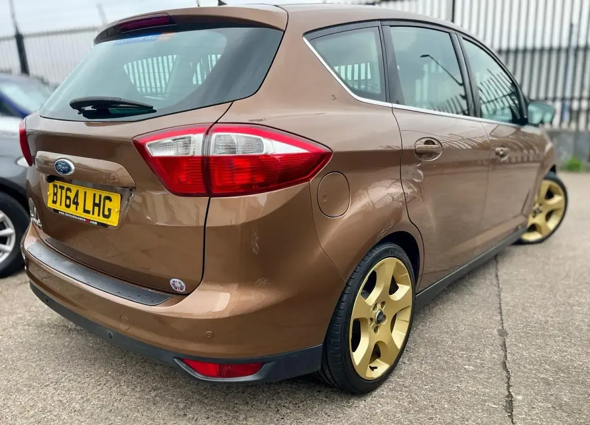 Używany Ford C-MAX Titanium 140 KM (102 kW) 2015 Brązowy Minivan