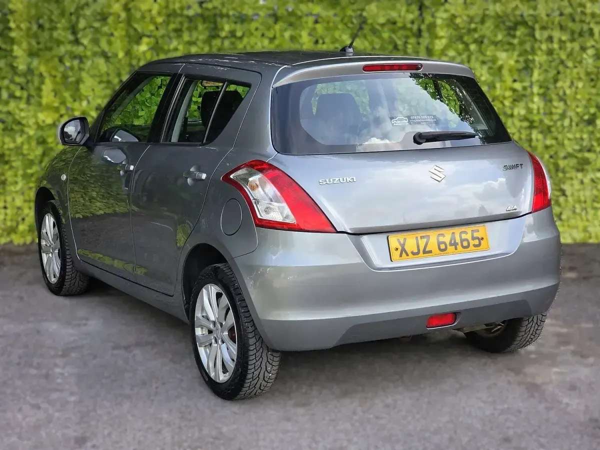 Used Suzuki Swift SZ3 94 HP (69 kW) 2015 Grey Hatchback