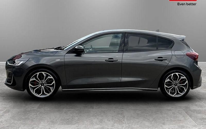 Used Ford Focus ST-Line 120 HP (88 kW) 2022 Hatchback