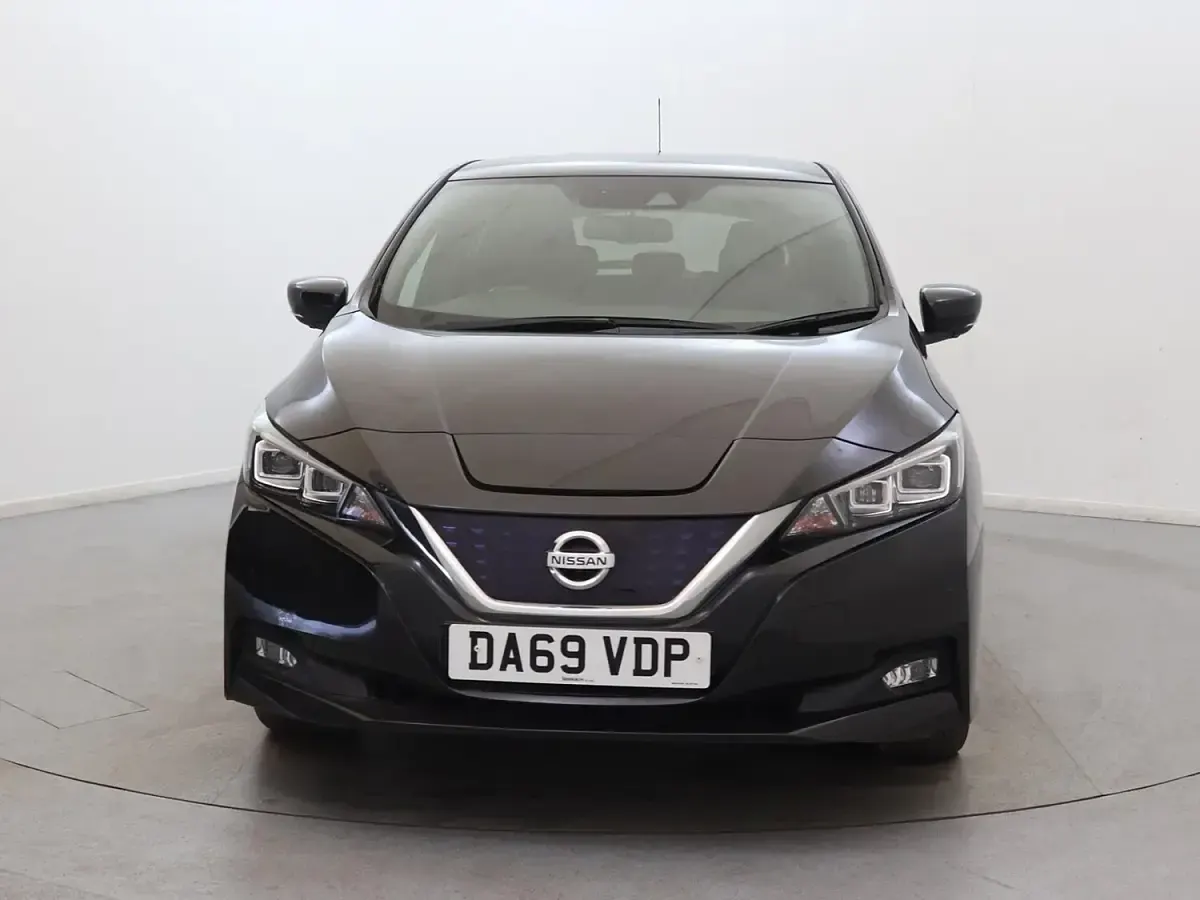 Used Nissan Leaf Tekna 110 kW (150 HP) 2020 Black Hatchback