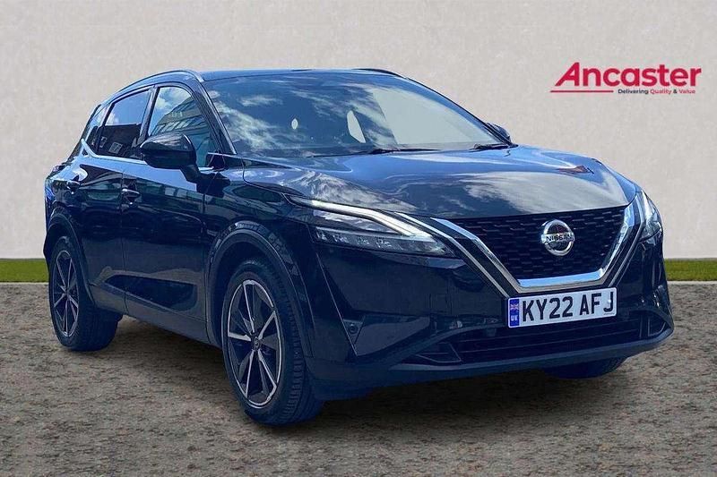 Black Used 2022 Nissan Qashqai Tekna SUV | £21,775 (A bit pricey) - Image 1/4