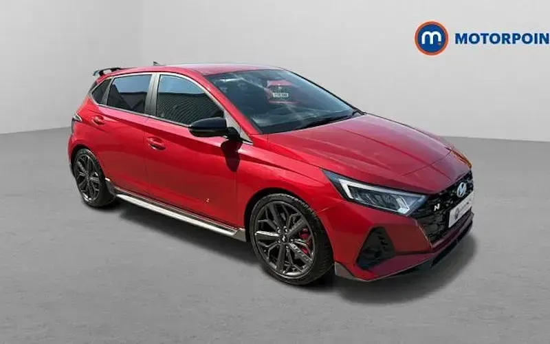 Käytetty Hyundai i20 204 HP (150 kW) 2024 Viistoperä