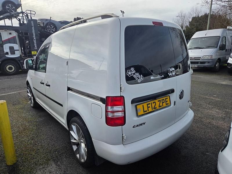 Used VW Caddy 75 HP (55 kW) 2012 White MPV