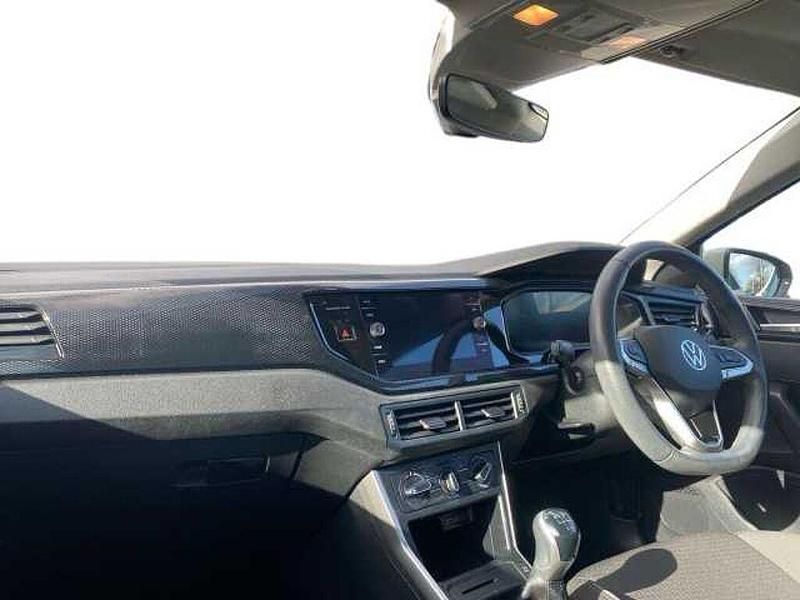 Używany VW Polo Life 80 KM (58 kW) 2023 Szary Hatchback