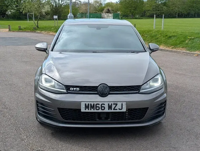 Used VW Golf VII GTD 184 HP (135 kW) 2017 Grey Hatchback