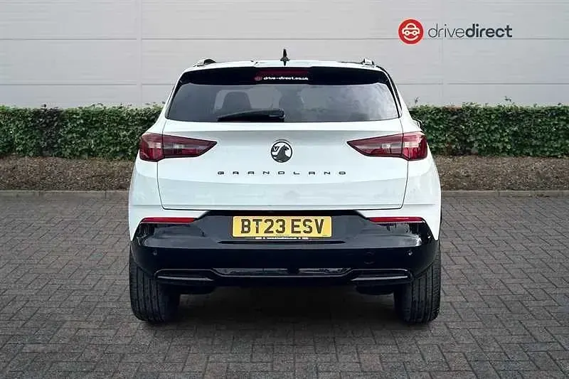 Second-hand Vauxhall Grandland X S 130 CP (95 kW) 2023 Alb SUV