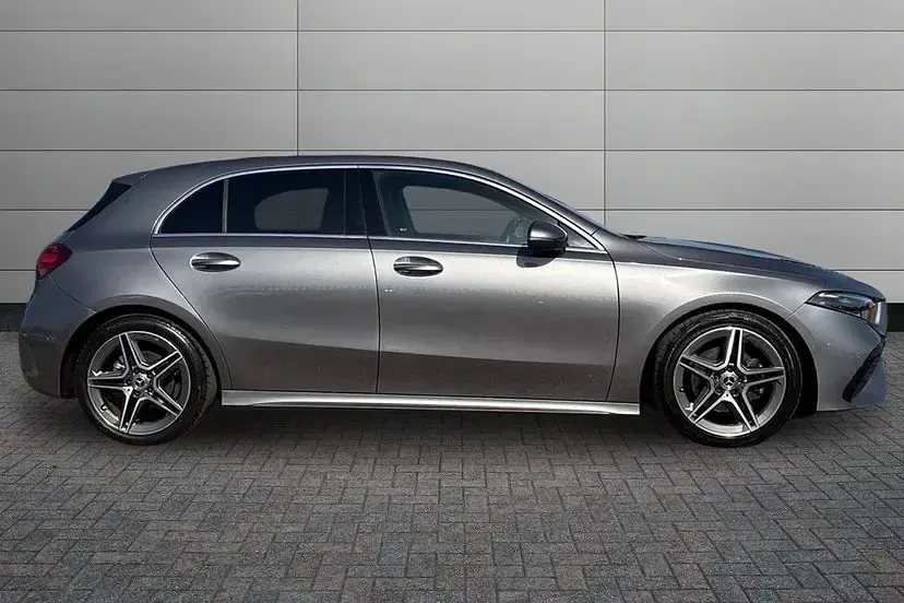 Used Mercedes A180 Executive 148 HP (108 kW) 2023 Mountain grey Hatchback