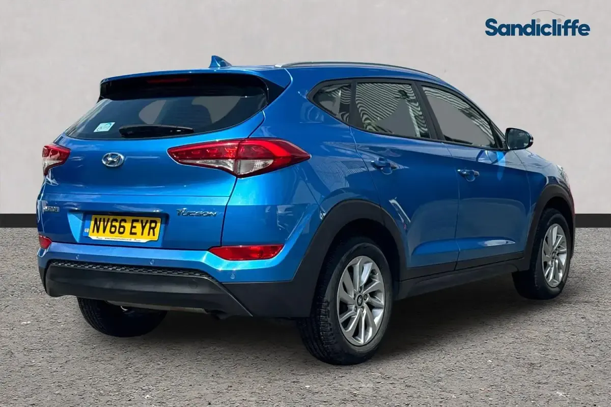 Used Hyundai Tucson SE 116 HP (85 kW) 2015 Blue SUV