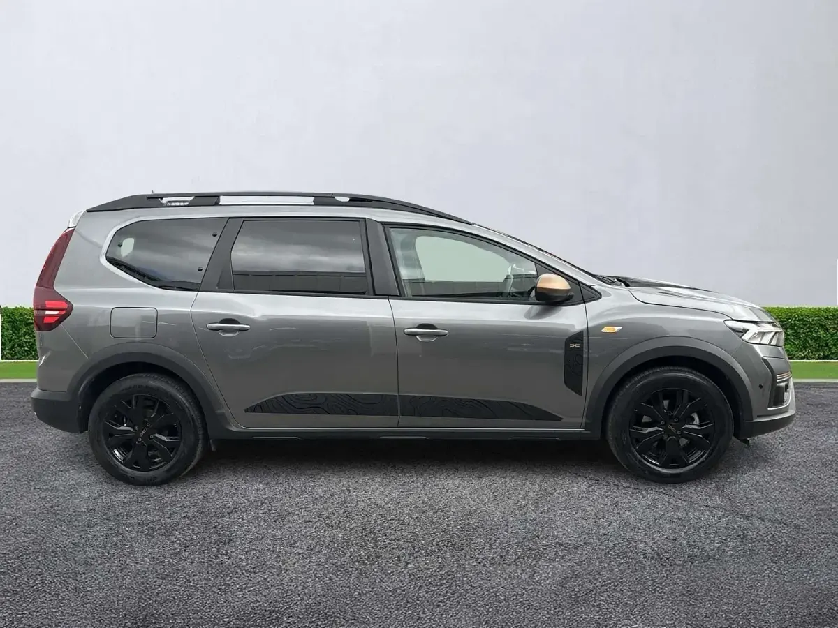 Used Dacia Jogger Extreme 2024 Grey MPV