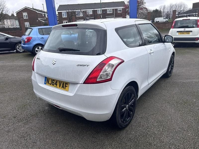 Used Suzuki Swift SZ3 2014 White Hatchback