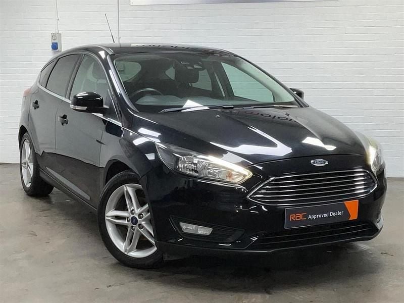 Used Ford Focus Zetec 2016 Black Hatchback