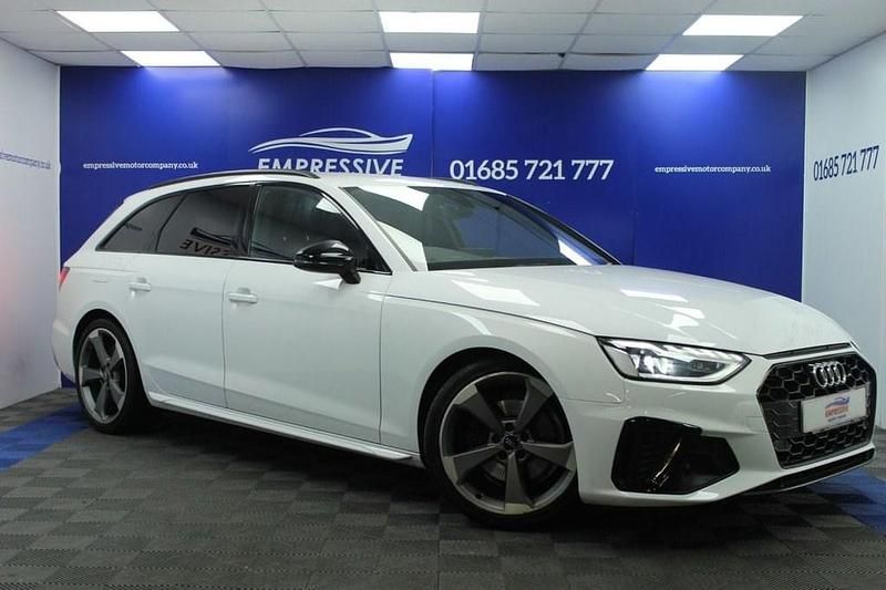 Used Audi A4 Black Edition 163 HP (119 kW) 2020 White Estate