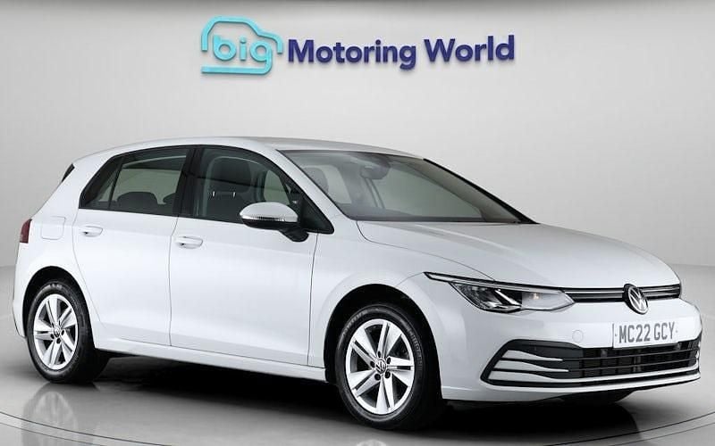 Used 2024 VW Golf VIII Life Hatchback | £15,600 (Super price) - Image 1/4