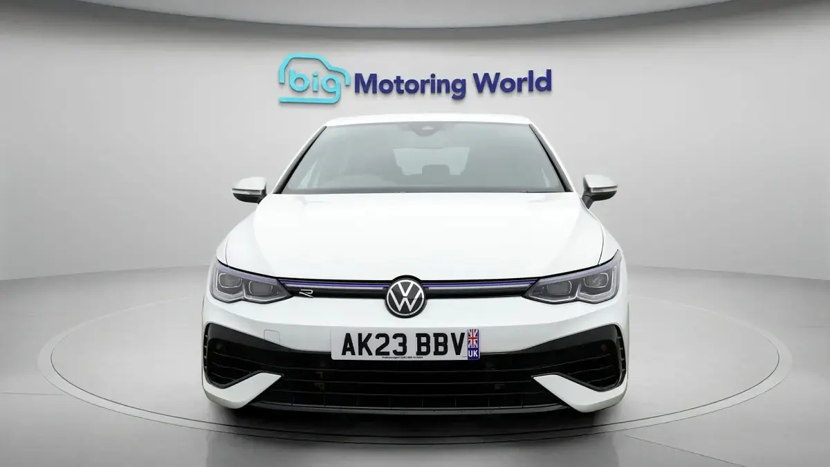 Used VW Golf VIII R 315 HP (231 kW) 2023