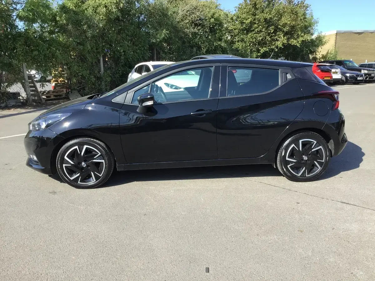 Used Nissan Micra Acenta 92 HP (67 kW) 2021 Black Hatchback