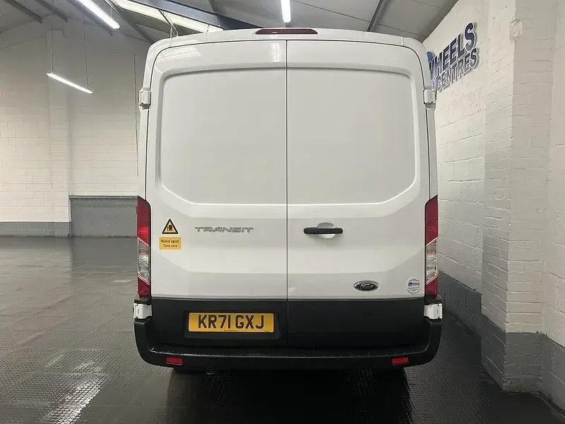 Used Ford Transit S 170 HP (125 kW) 2022 White Van