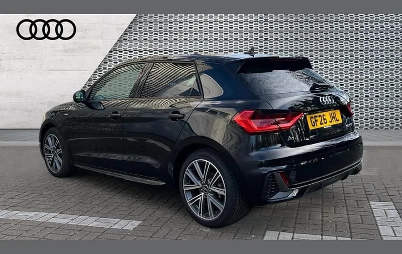 Ny Audi A1 S-Line 147 HK (108 kW) 2026 Svart SUV