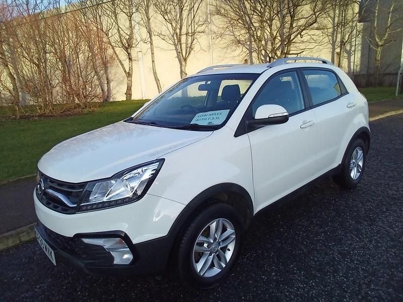 Used Ssangyong (KGM) Korando 178 HP (130 kW) 2019 White SUV
