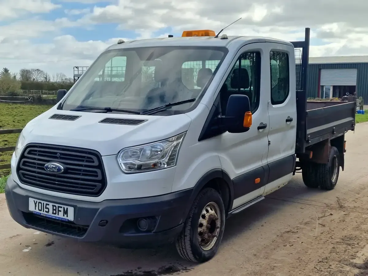 Usado Ford Transit 125 HP (91 kW) 2015 Branco Cabrios