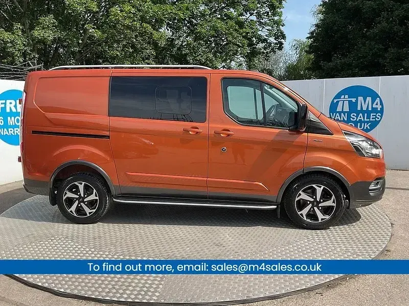 Used Ford Transit Custom Active 170 HP (125 kW) 2022 Orange Van