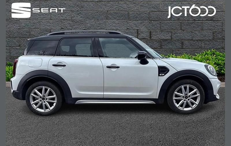 Used Mini Cooper Countryman Comfort 134 HP (98 kW) 2023 White SUV