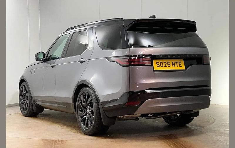 Used Land Rover Discovery 5 SE Dynamic 344 HP (253 kW) 2025 Grey SUV