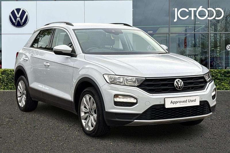 Silver Used 2021 VW T-Roc SE SUV | £13,052 (Fair price) - Image 1/4
