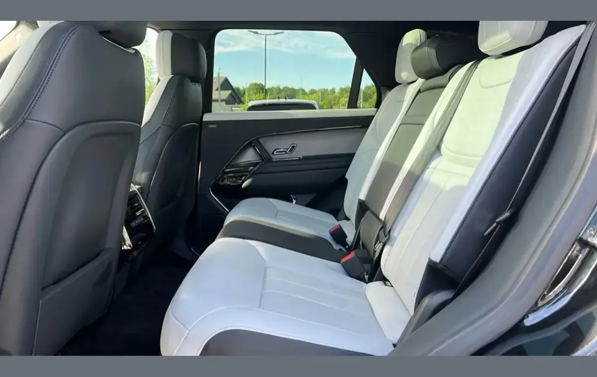 Usado Land Rover Range Rover Sport SE Dynamic 460 HP (338 kW) 2024 Preto SUV