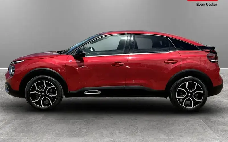 Used Citroën e-C4 Shine 100 kW (136 HP) 2023 Hatchback