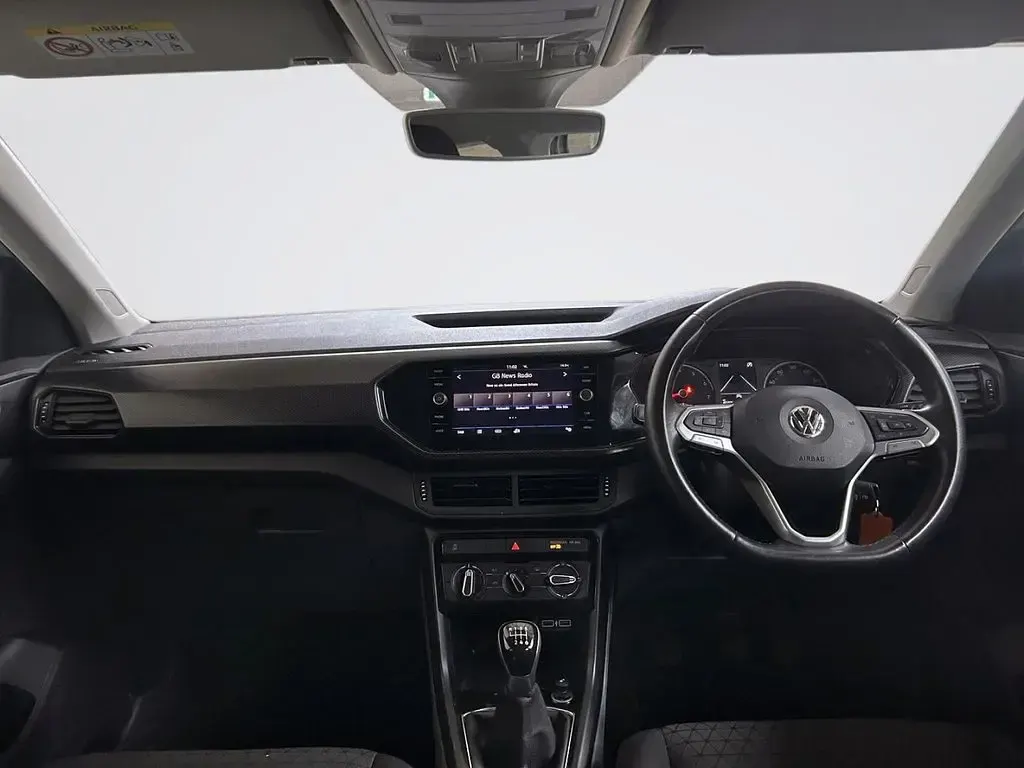 Used VW T-Cross SE 115 HP (84 kW) 2019 White SUV